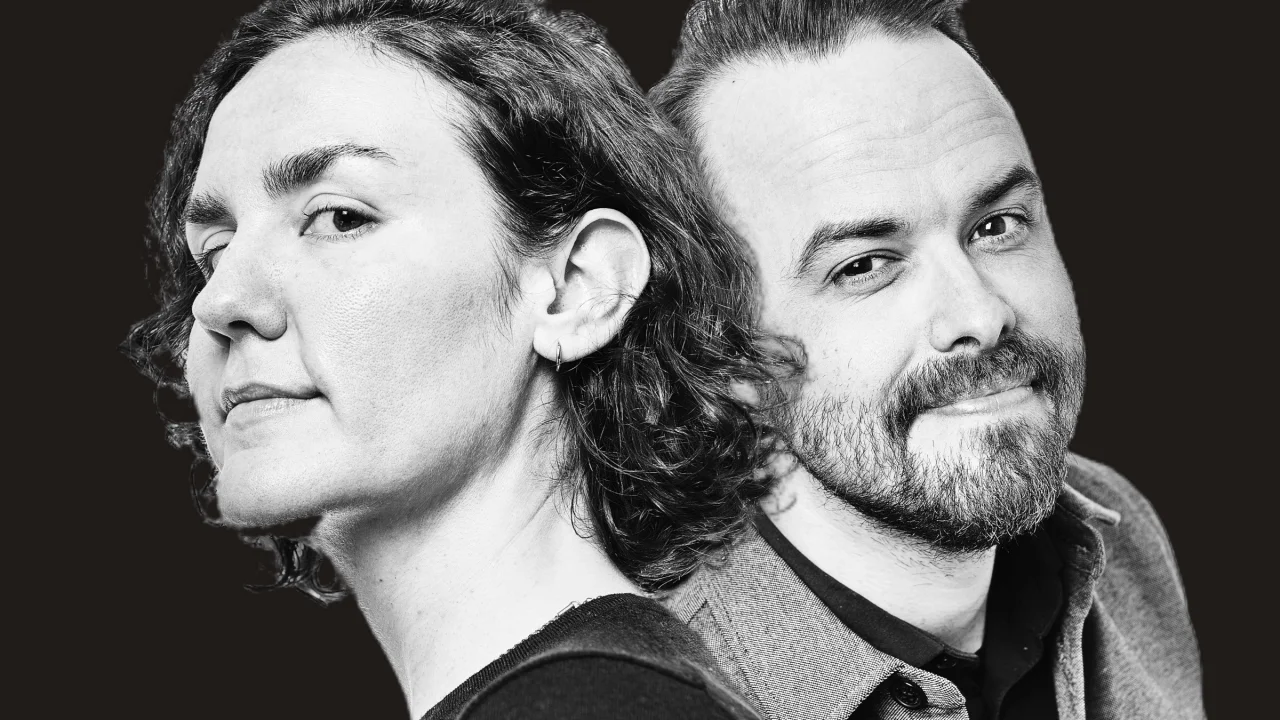 Tim Hartog & Alina Sharipova (#111653518)